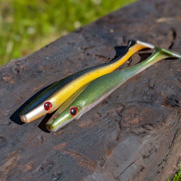 Strike Pro Pig Shad 50g – Gummibete för Stor Gädda (2-pack)