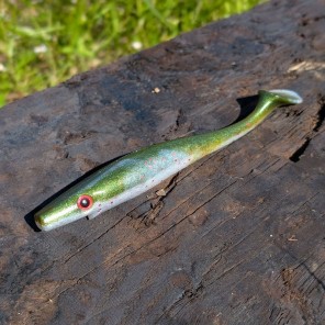 Strike Pro Pig Shad 21g – Gummibete för Gädda & Gös (4-pack)